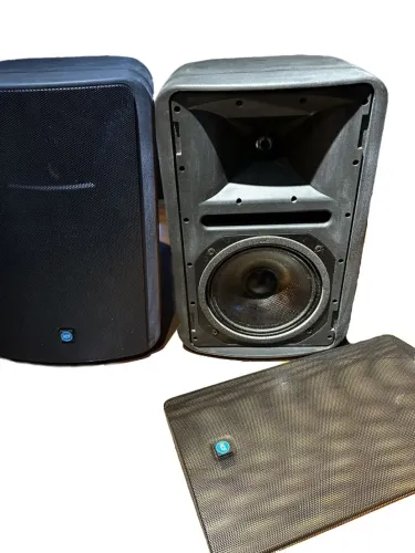 Caixas Monitor Rcf 300 Wts 8ohms Fibra De Carbono