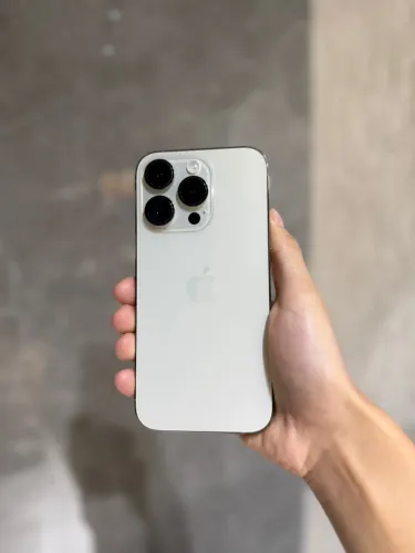 iPhone 14 Pro     128GB 88% saúde da bateria  Cor dourado, Otimo estado 