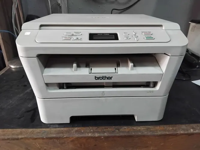 Impressora Brother DCP 7055 contador 108073