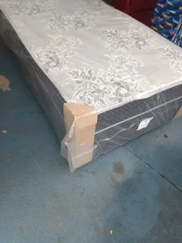Box solteiro  acoplada 
