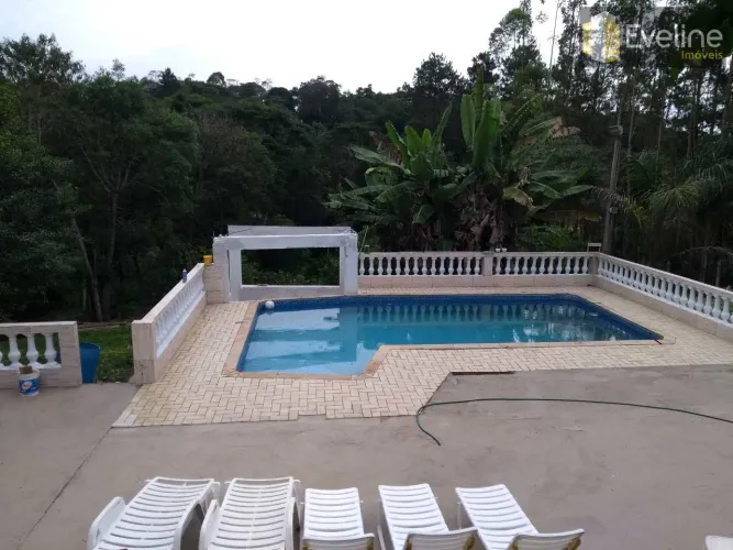 Chácara com 5 dorms, Cézar de Souza, Mogi das Cruzes - R$ 900 mil, Cod: 2308