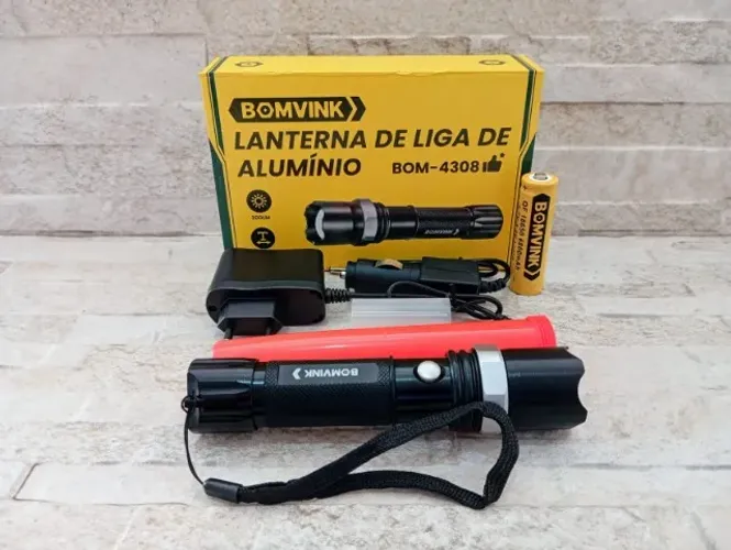 Lanterna Led Recarregável de Liga de Alumínio