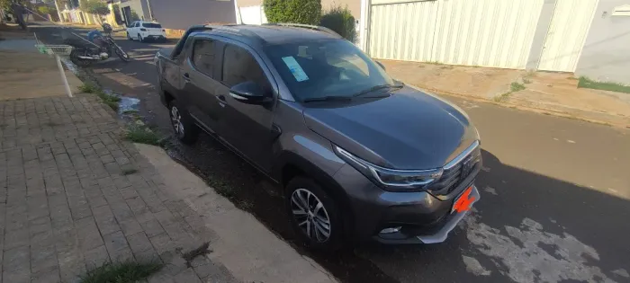 Fiat Strada Volcano 1.3 Flex 8V CD 2024