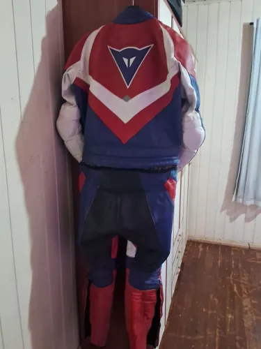 Macacão original couro dainese n.56 100% couro