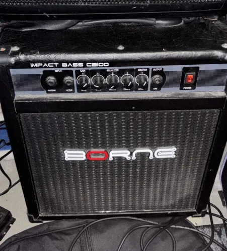 Amplificador de Baixo Borne Impact Bass CB100