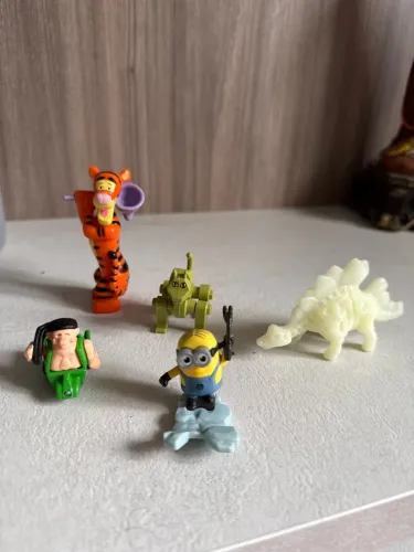 Lote brinquedos Kinder ovo e Mc Donalds 