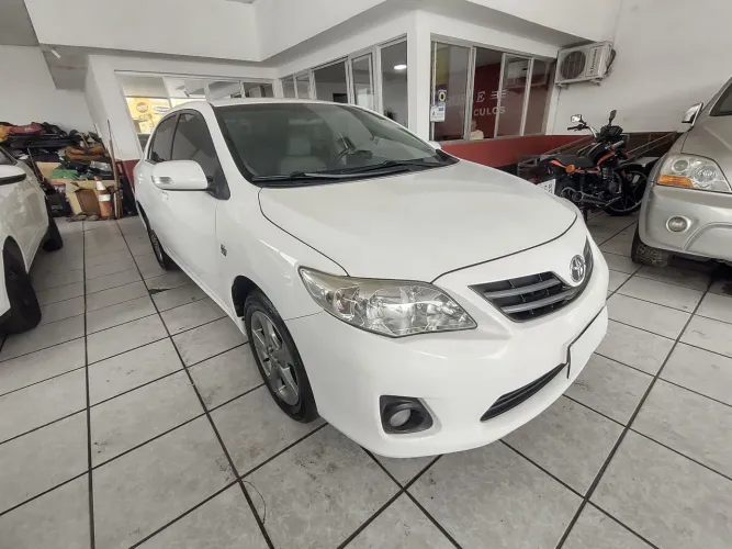 Toyota Corolla XEI 2.0 Flex 16V Aut. 2014