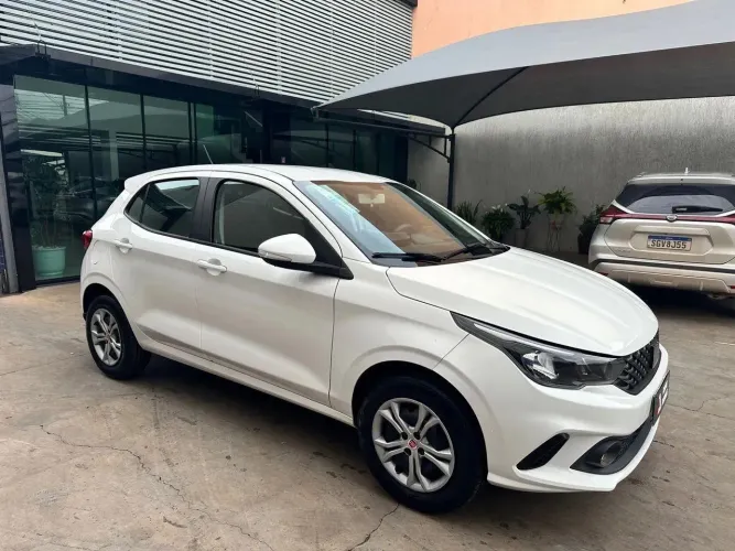 Argo Drive 1.0 UnDono 2022 34km ipva25 pago
