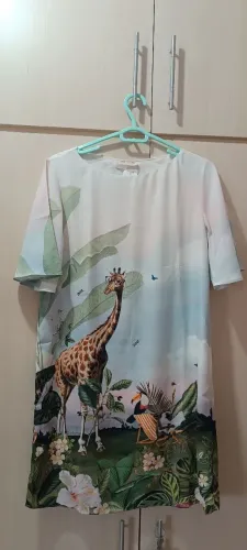 Vestido lindo estampado Lez a Lez