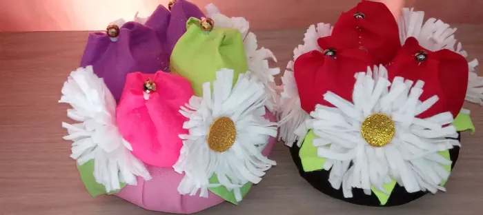 Flores em feltro para decoração