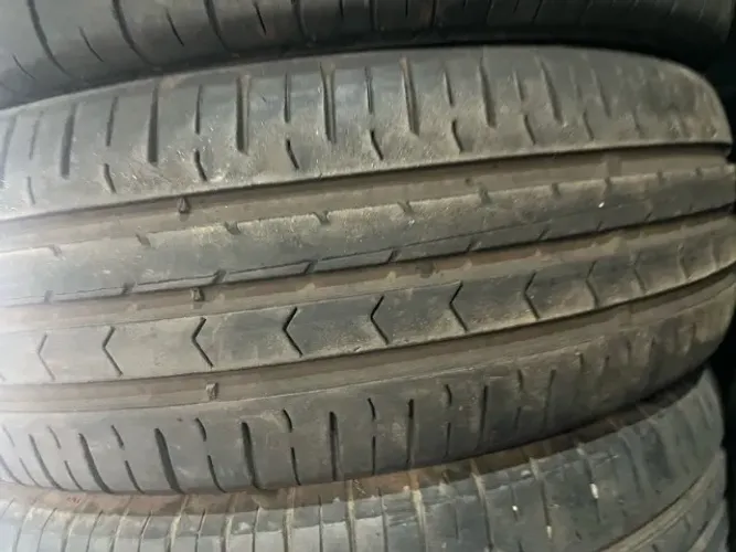 Pneu 185/65/15 Contact 2 75 % Vida Util