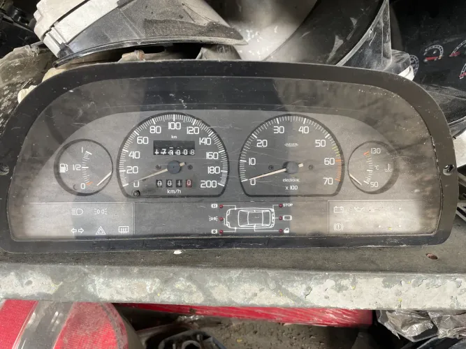 Painel de Instrumentos palio 1.5 ou 1.6 com conta-giros Automotivo