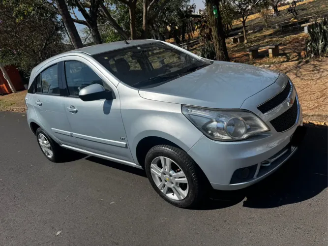 Chevrolet Agile LTZ 1.4 MPFI 8V Flexpower 5P 2011