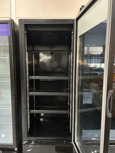 (NOVO) Locação de Expositor Vertical Metalfrio 403L 220V com Frete Incluso