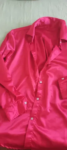 Blusa manga comprida vermelha em cetim