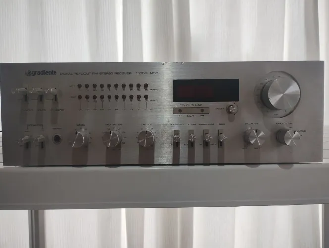 Receiver Gradiente modelo 1450