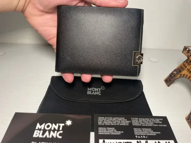 CARTEIRA MASCULINA MONTBLANC TRIPLA FIT COMPACTA COURO LEGITIMO PRETO