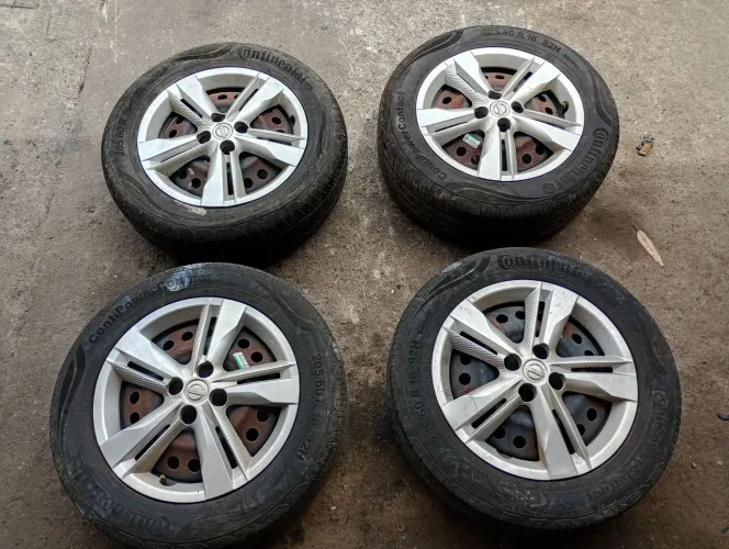 Jogo Roda Ferro Aro 16 Nissan Kicks 2018 a 2023 4 furos Com Pneu