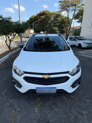 Onix Activ 1.4 Aut 2019 Completo - Troco/Financio