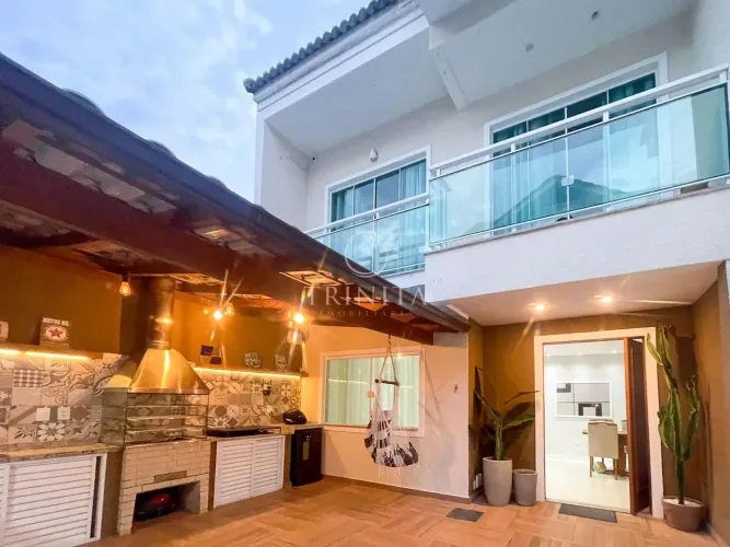 Casa em condomínio 4 quartos 137m² na Taquara