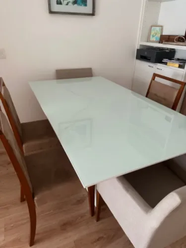 Mesa de jantar retangular