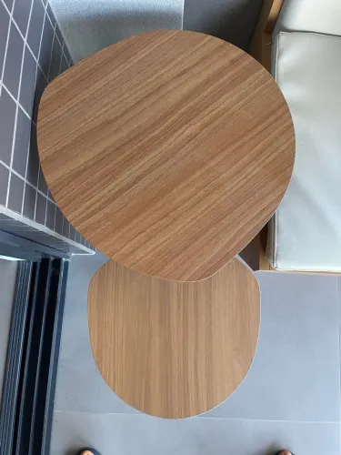 Conjunto de Mesas Laterais em Madeira