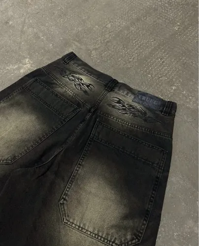 Jorts Ewcruel Dirt