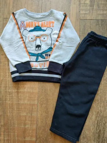 Conjunto de Moletom Urso - Tamanho 2 (Usado)