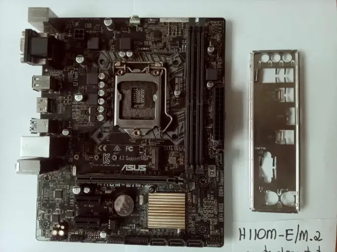 Placa mãe Asus H110M-E/M.2 para peças ou conserto.