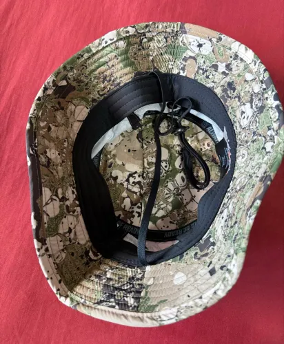Vendo chapéu modelo Selva 5,11+, nylon ripstop, novo