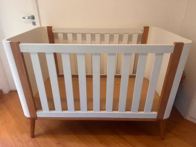 Berço Branco - Pintura acetinada 3 níveis 