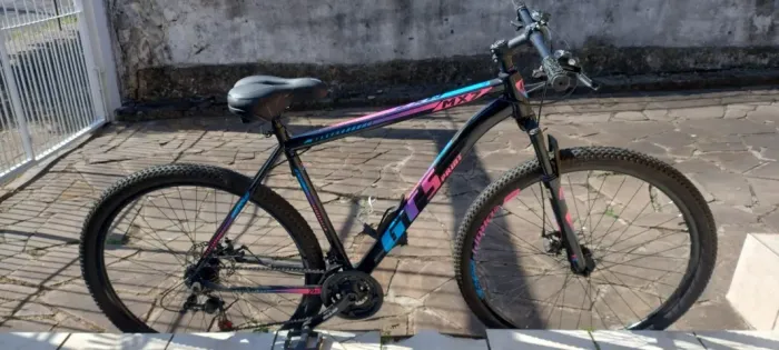 Bicicleta 29 GTS Sprint MX7 24V index Freio Disco Alumínio MTB - Quadro 19-Preto+rosa