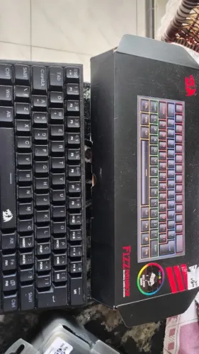 Teclado mecânico Redeagon fizz Rainbow