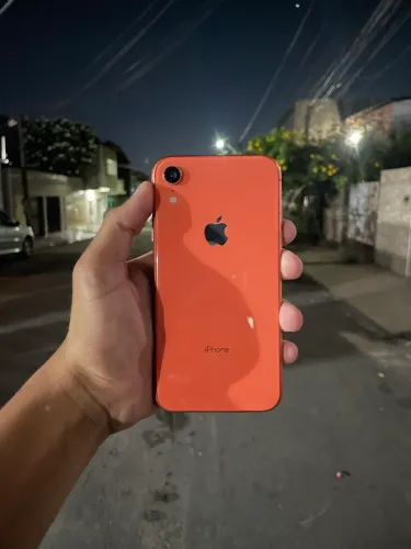iPhone XR 