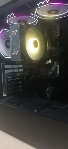 Computador i5-10400F + H410M-E PRIME