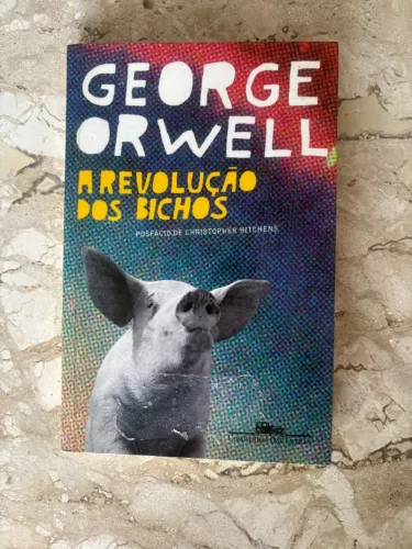 Livro A Revolução Dos Bichos George Orwell
