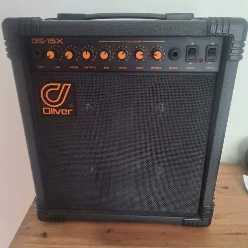 Amplificador Oliver gs15x 