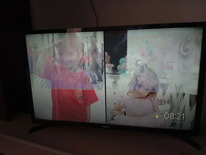 Tv Samsung 32. Defeito tela