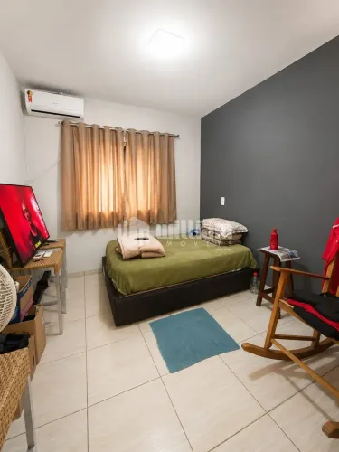 CASA 2 QUARTOS A VENDA NO BAIRRO SAO PEDRO