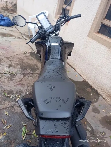 Troco ou vendo por carro 