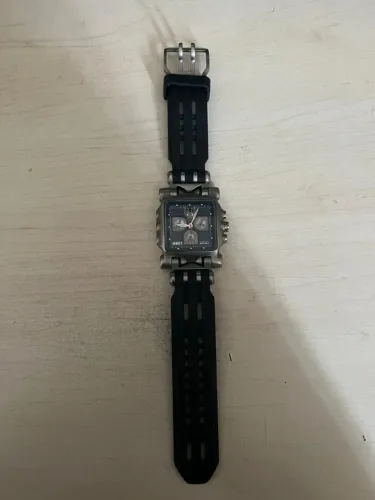 Relógio Minute Machine (Caixa e Terminais da pulseira originais e pulseira de borracha RP)