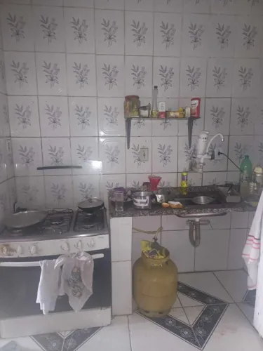 Sobrado na rua cidade Lisboa em Vista Alegre 