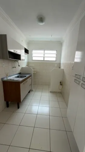 Apartamento para alugar  - atrás do Ferreira Costa - condomínio parque das violetas 