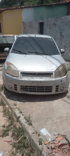 Fiesta zetec rocan 1.6 pra retirada de peças faça seu orçamento
