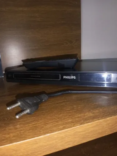 Dvd Philips usado com controle 