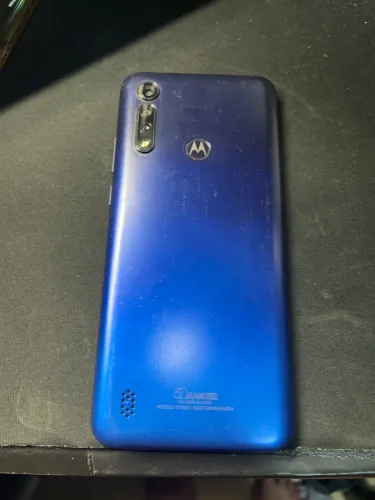 Moto G8 Power Lite