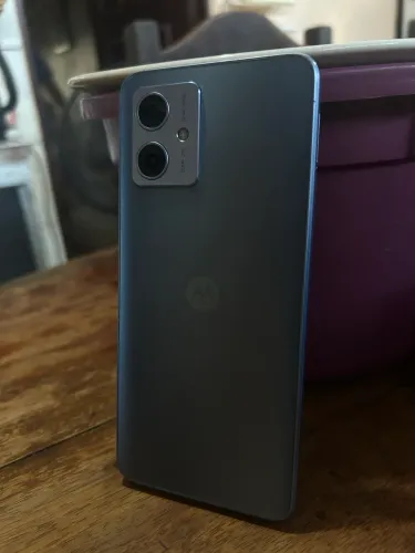 Motorola G54