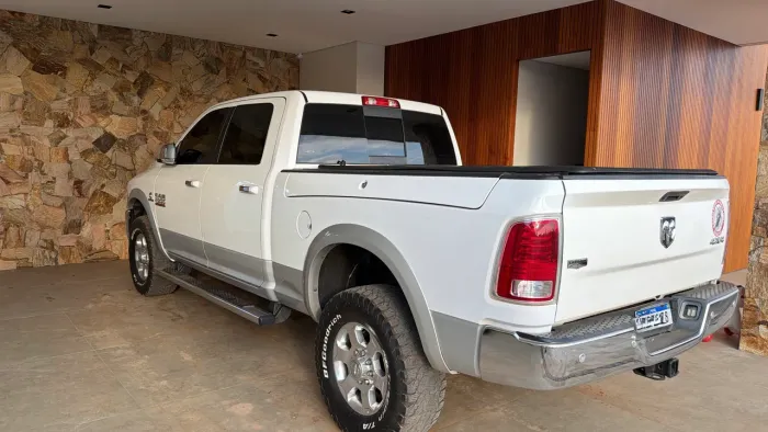 Ram 2500 Laramie 6.7 TDI CD 4X4 Diesel 2016