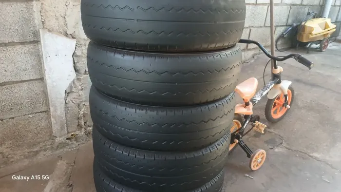 Pneu 195 70 R15