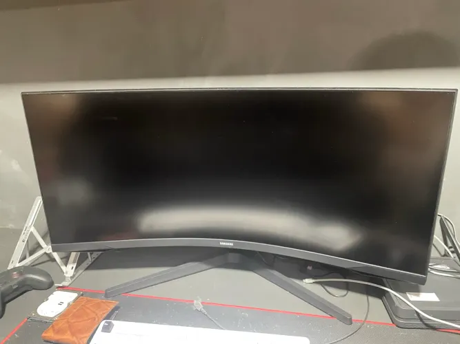 Monitor Samsung Odyssey G5 34 ultrawide QDHD 
